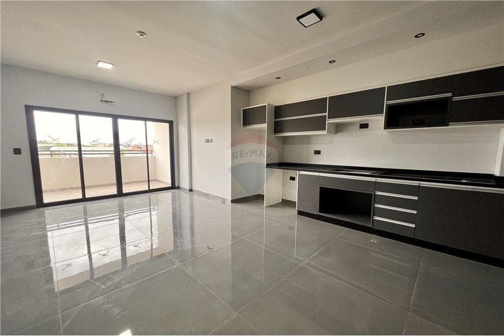 Departamento de 3 dormitorios a m. De mcal lopez — foto 2