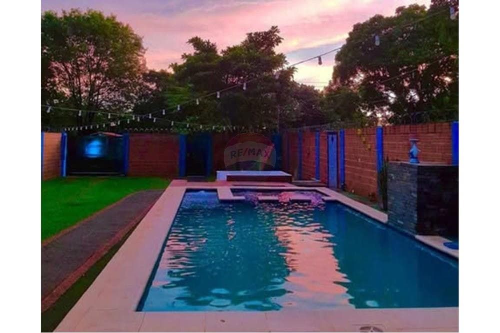 Quinta en Barrio Kennedy, Capiatá, foto 1