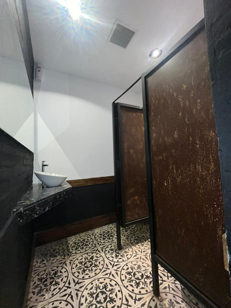 Local comercial en paseo Carmelitas, foto 4