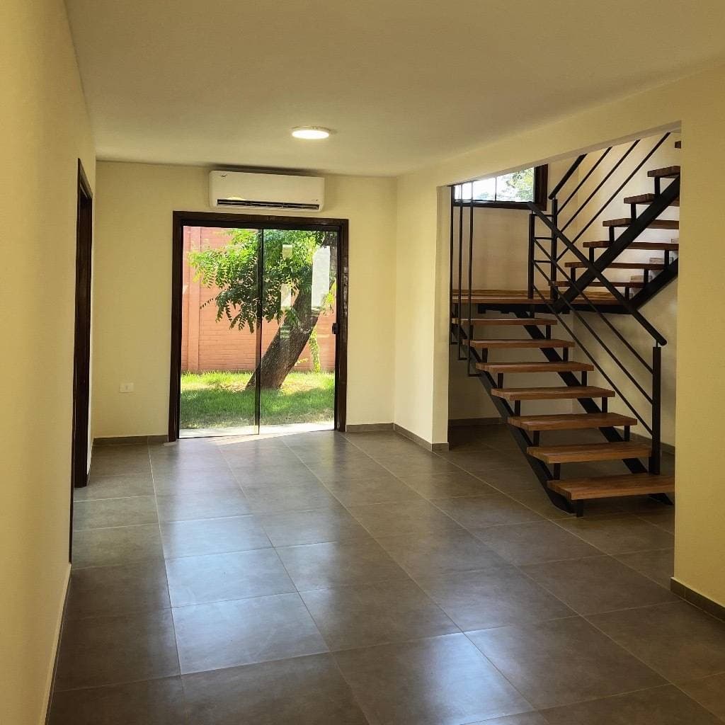 *alquilo casa a estrenar en condominio villaggio Fernando de la Mora*, foto 3