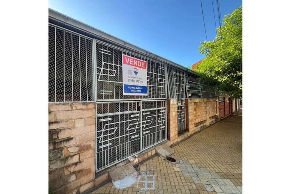 Vendo casa en Sajonia, Asunción