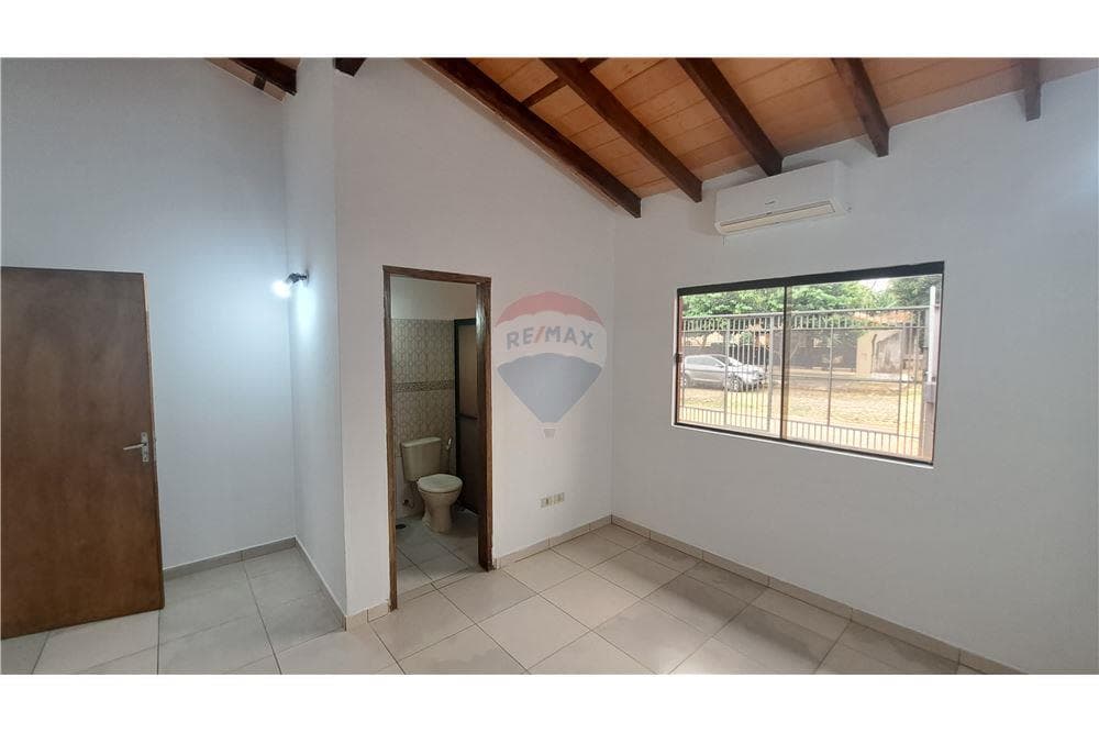 Hermoso chalet zona century plaza, foto 5