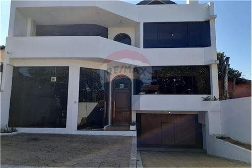 Residencia-alquiler-py Asunción Mburicaó Teodoro S. Mongelos