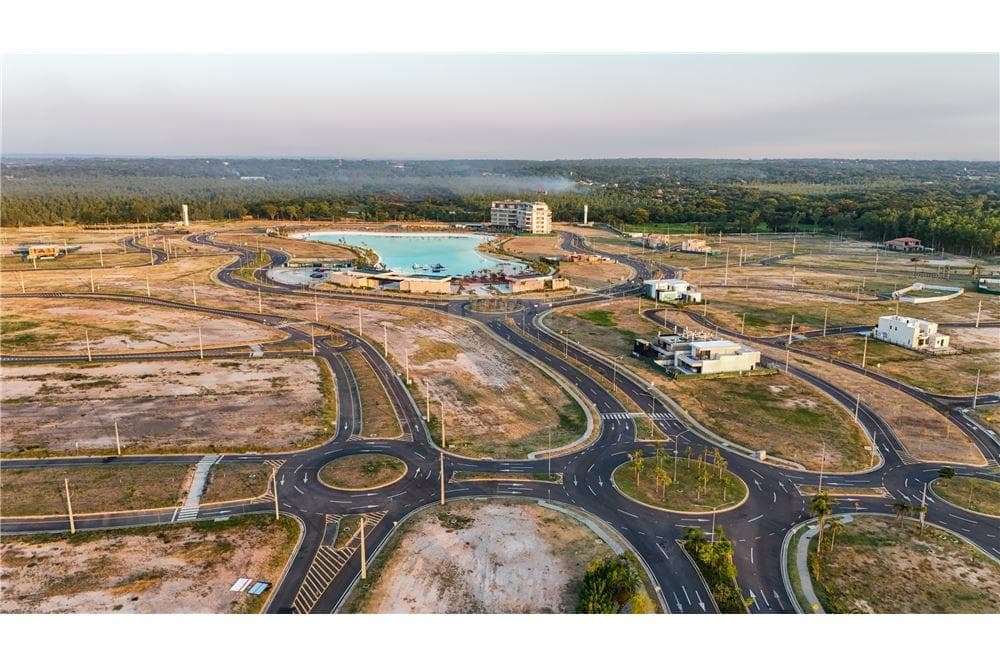 Terreno de 594 m2 en Aquaterra Luque - Exclusiva Laguna Crystal Lagoons — foto 3