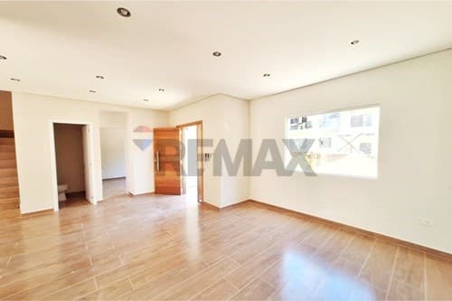 Casa-Venta-PY Central Luque, foto 2