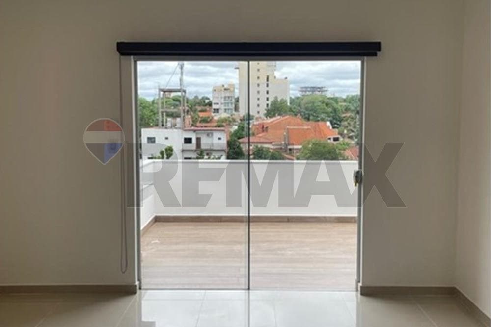 Departamento sobre molas lópez 3hab, foto 3