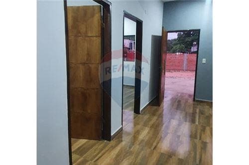 Bloque de departamentos en lambare, foto 4
