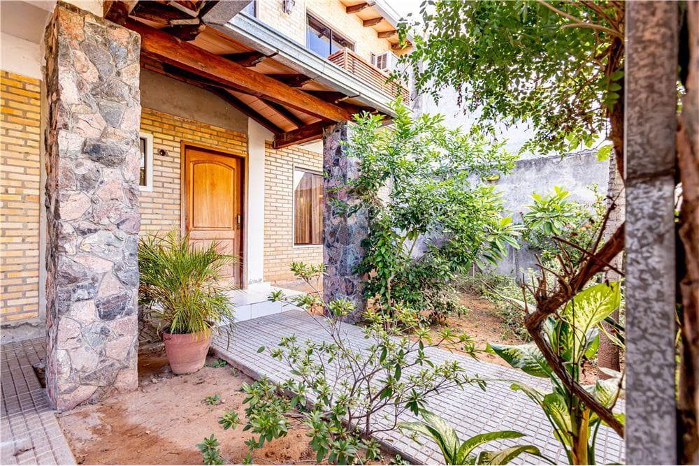 En venta casa en excelente estado - zona yacht, foto 2