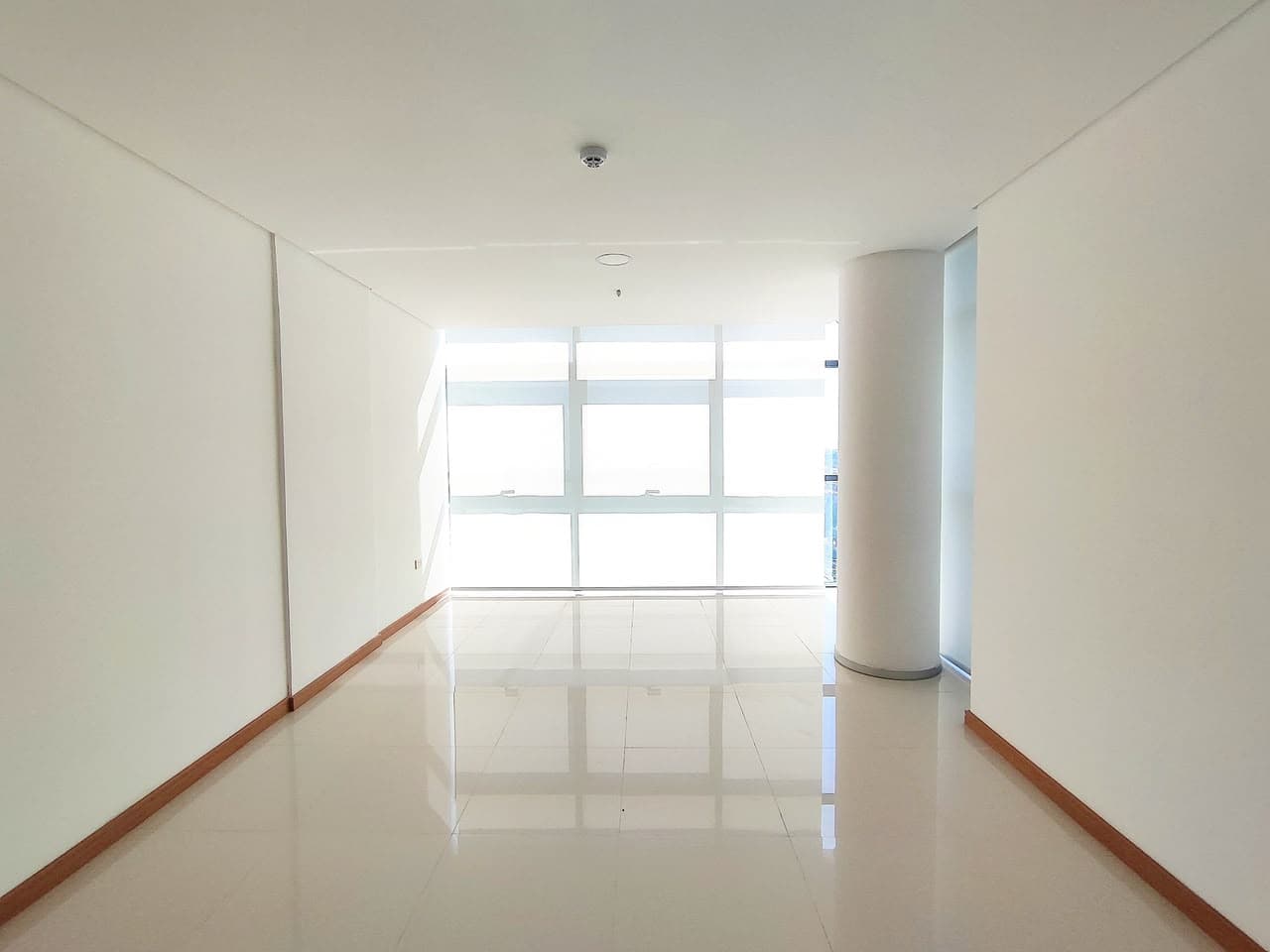Se alquila oficina corporativa en edificio trading park, foto 1