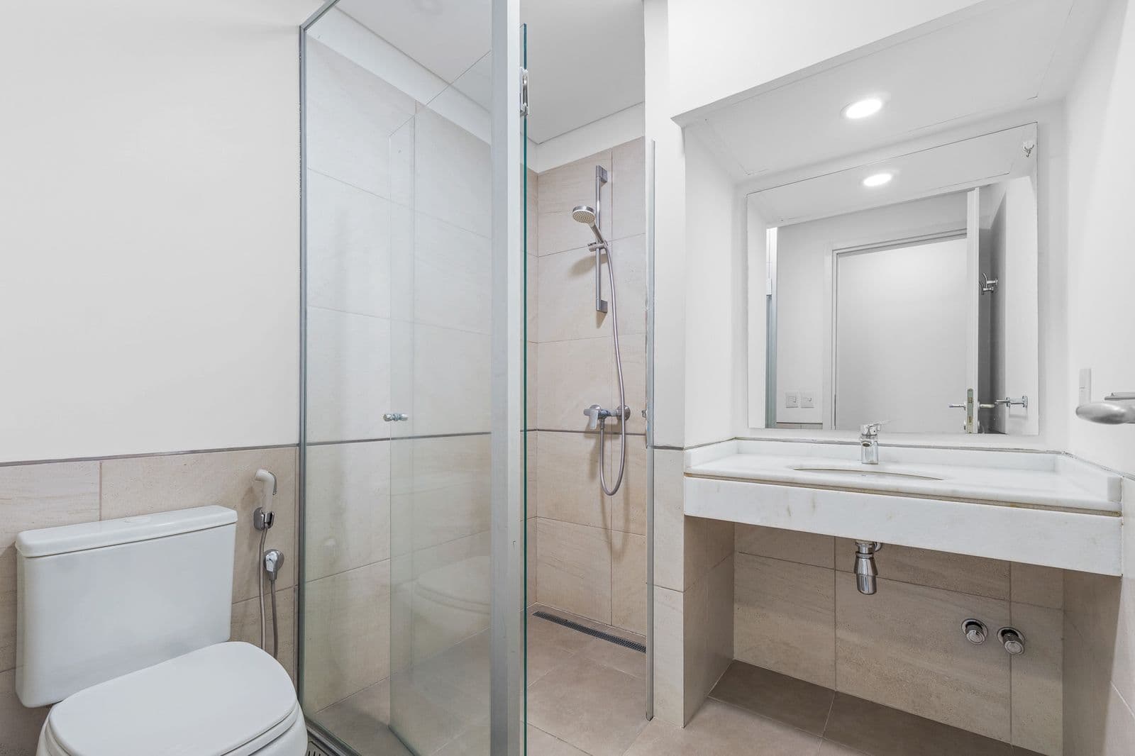 En Venta Departamento De Un Dormitorio - Torres Mirador, foto 4