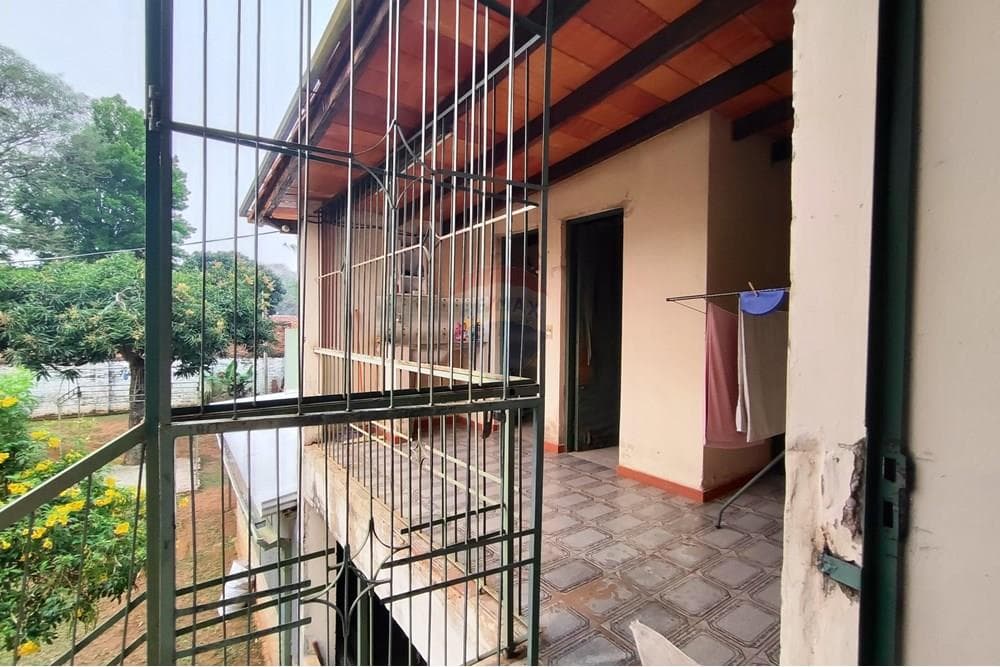 Vivienda con salones comerciales en Luque, foto 5