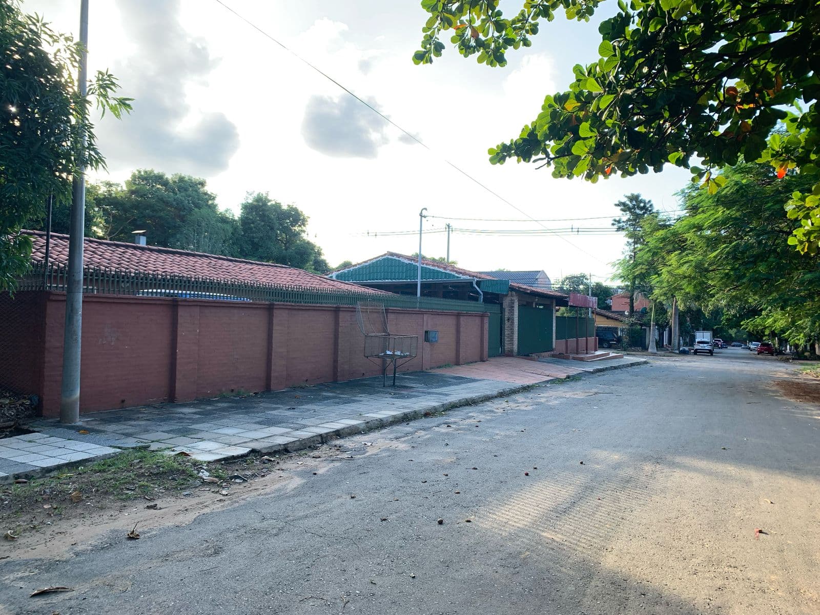 Propiedad en venta zona mbocayaty, foto 2