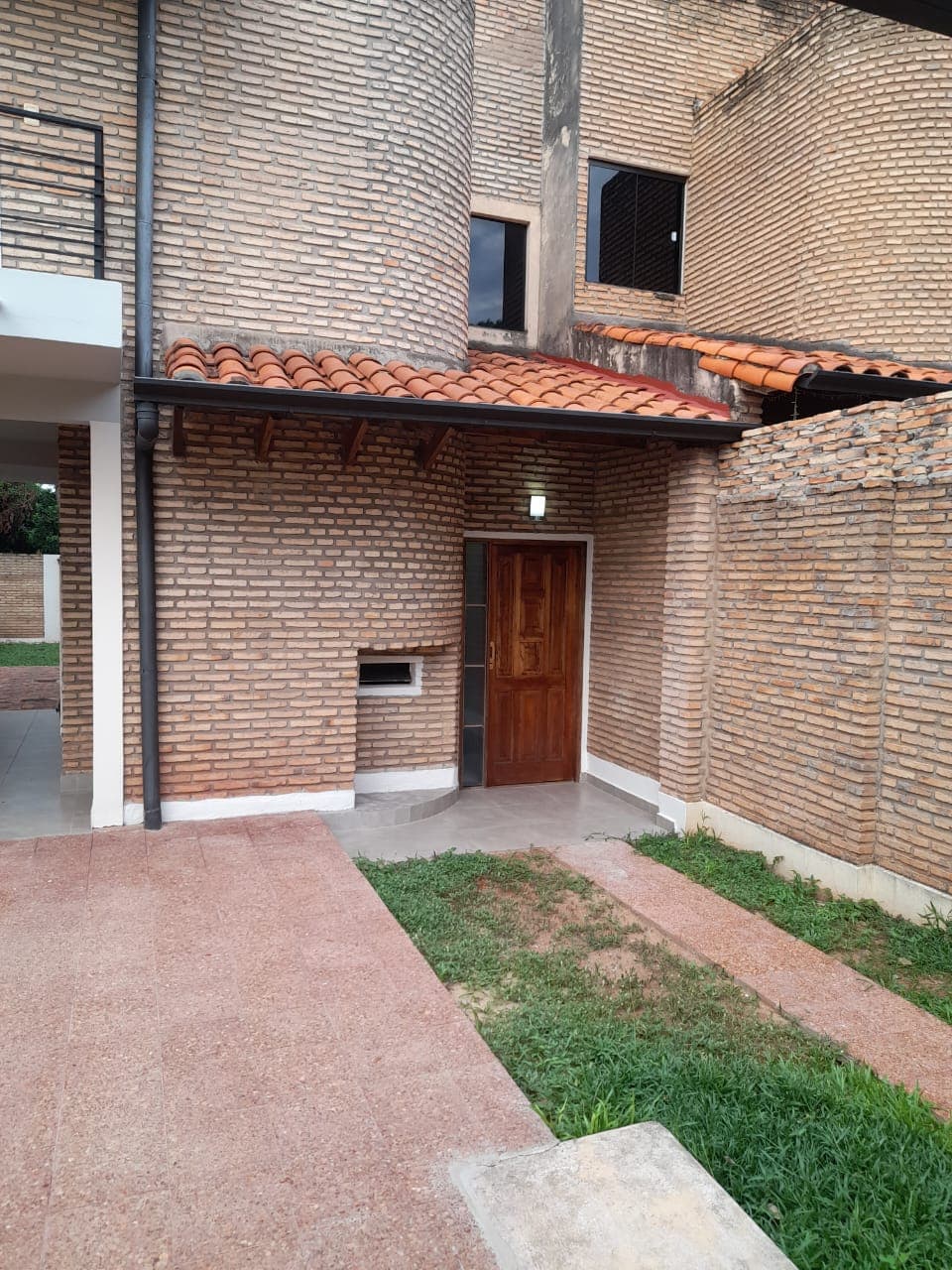 *vendo Dúplex – Excelente Ubicación En San Lorenzo*, foto 3
