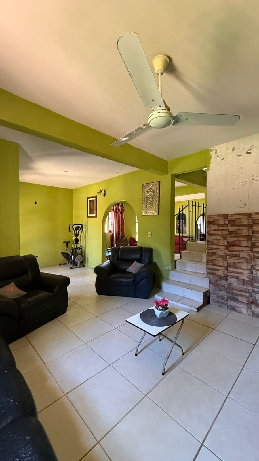 Casa en la ciudad de lambare — foto 2