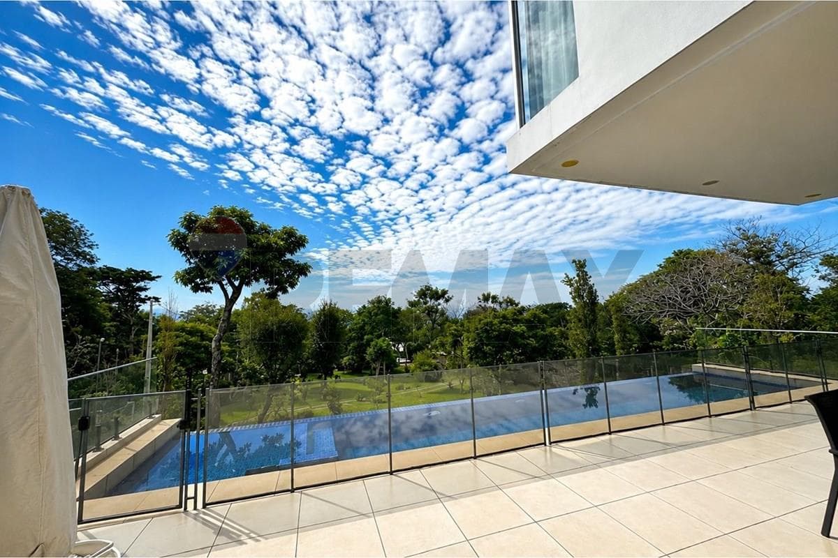 Casa - Venta - San Bernardino, Cordillera, Paraguay, foto 3