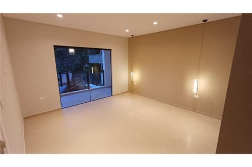Casa-Venta-Barrio Aranjuez, San Vicente, Asunción, foto 3