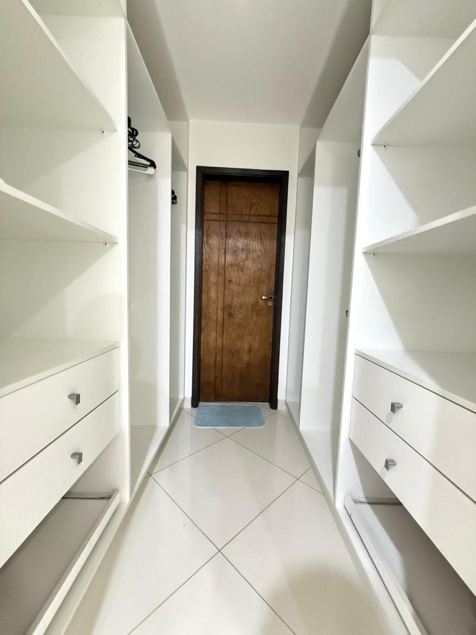 Villa Morra, en alquiler amplio departamento de 1 dormitorio amoblado — foto 5