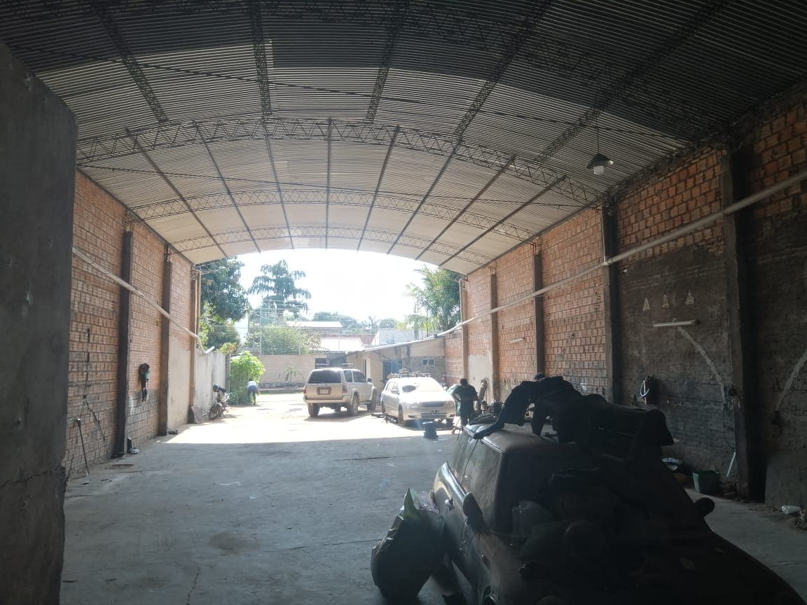 Tinglado en barcequillo zona leopardi y avelino m, foto 1