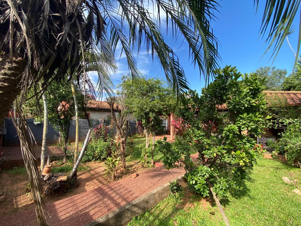 Casa Con Jardin en venta Fdo Zona Sur! — foto 4