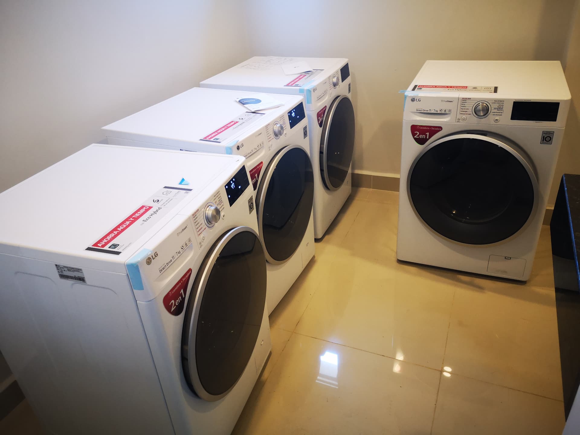 Mejor Ubicacion Y Precio ,hermoso Depto En El Edificio Zuba III, foto 4