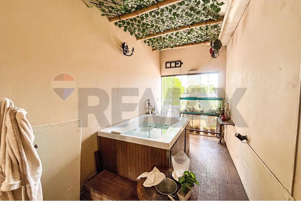 Casa - Venta - Salvador del Mundo, Paraguay, foto 2