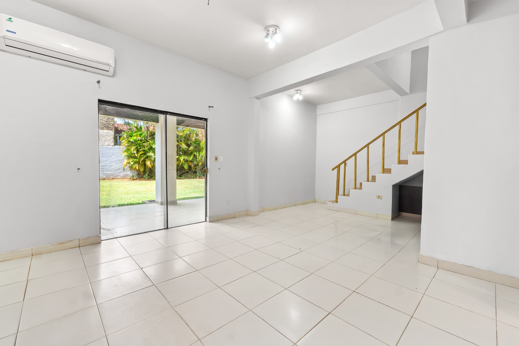 Casa Residencial En Venta – 4º Barrio, Luque — foto 5