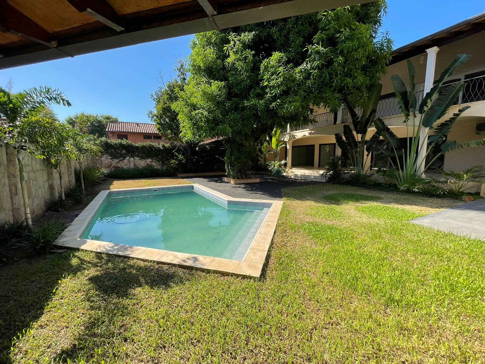 Y venta de casa de 4 dorm, en manora 2500 us — foto 2
