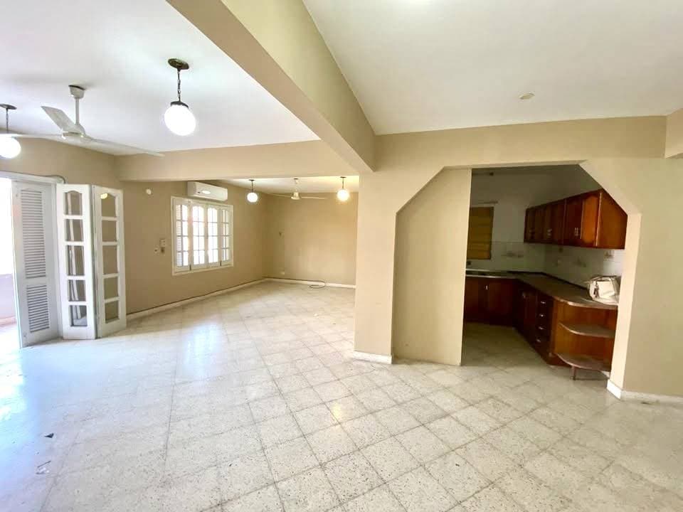 Amplio depto de 2 hab. en suite en barrio Mburicao, foto 2