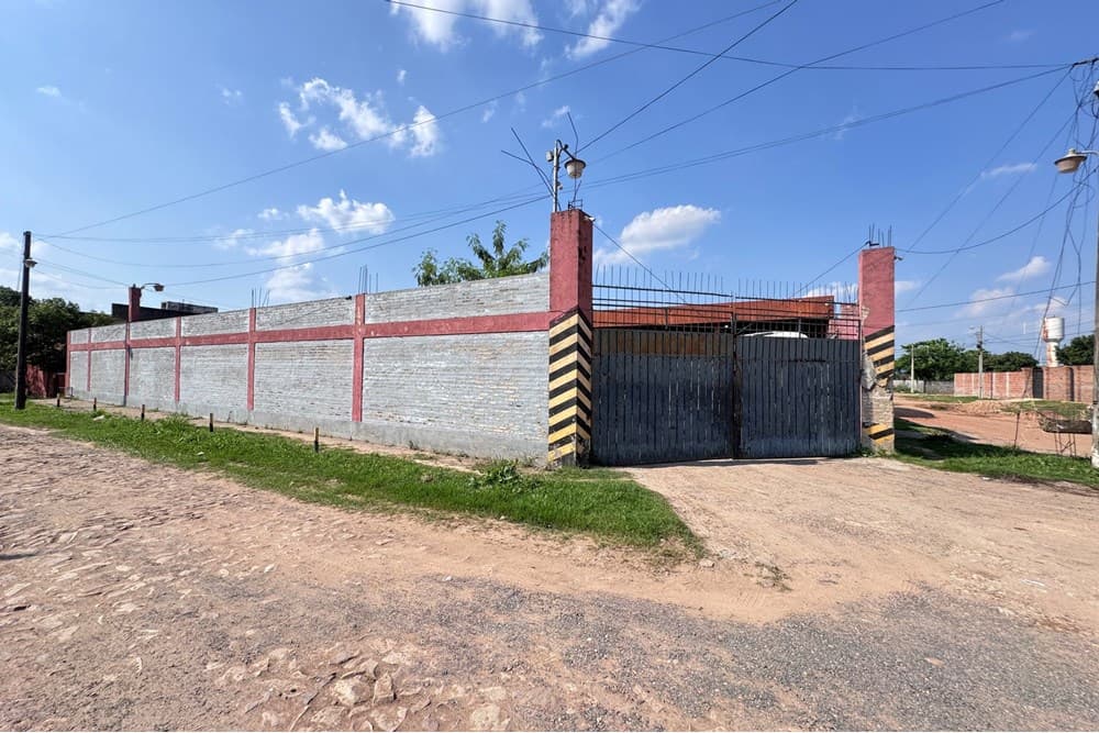 Depósito - Venta - Mariano Roque Alonso, Paraguay, invierte en tu futuro!, foto 1