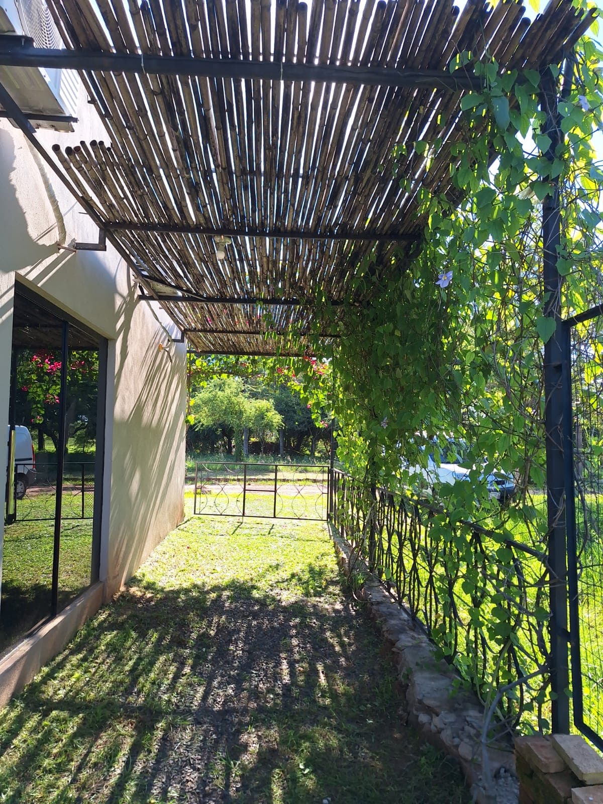 ¡hermosa Casa Quinta! Barrio Cerrado Costalago, Ypacaraí — foto 4