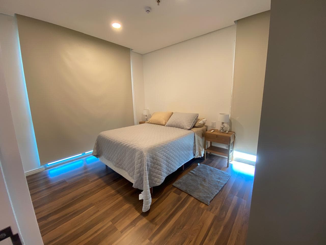 Departamento amoblado 2 dormitorios + 1 cochera — foto 4