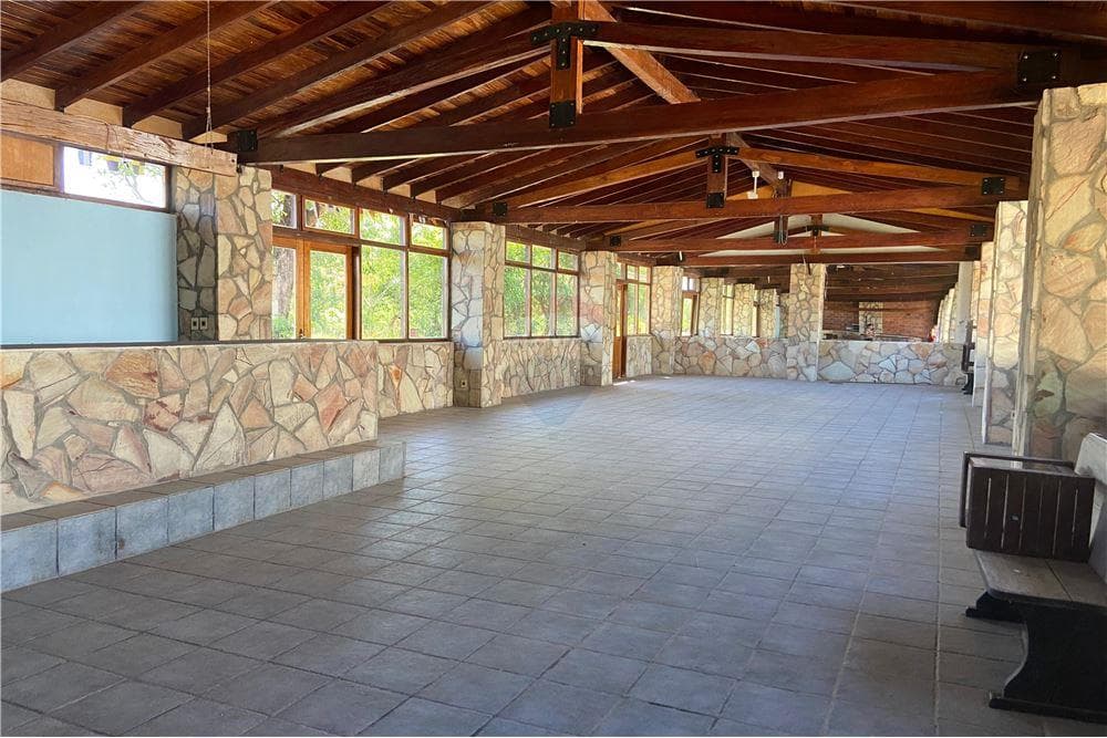 Casa ideal para restaurante en ypacarai — foto 2