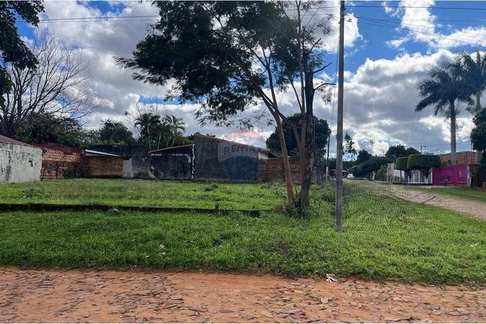 Terreno en venta – Luque, Paraguay