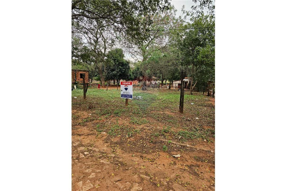 Terreno Amplio Y En Excelente Ubicacion En Luque — foto 4