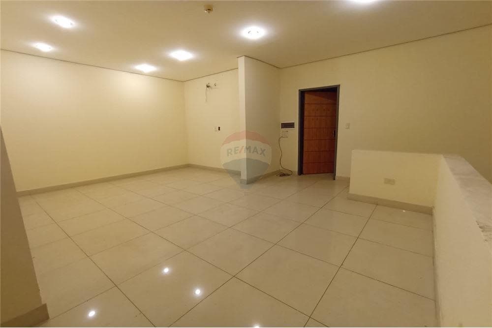 Duplex de 3 dormitorios en lambare- century plaza, foto 5