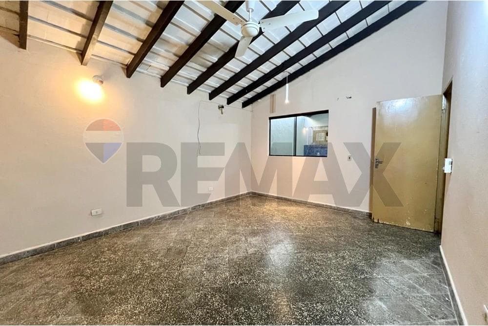 Casa De 2 Dormitorios En Alquiler - Excelente Ubicación En Lambaré, foto 5