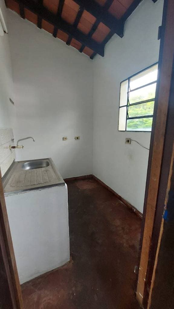 de dpto de 2 hab zona UCA, foto 3