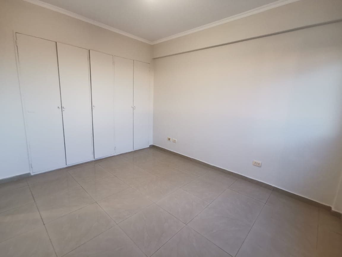 Depto. De 2 Habitaciones Zona Plaza Italia — foto 5
