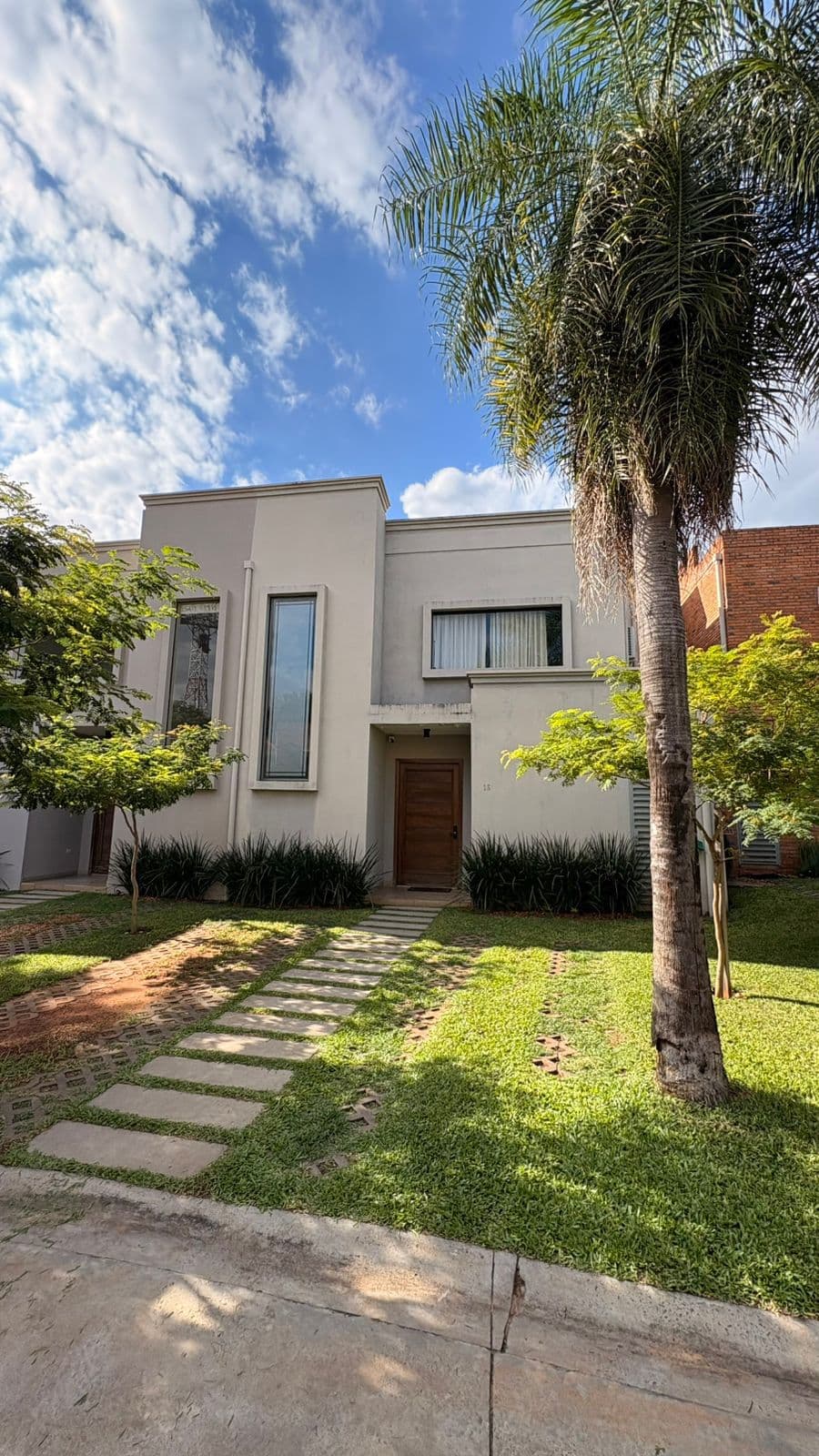 Exclusiva residencia de 3 habitaciones Condominio Monte Alto