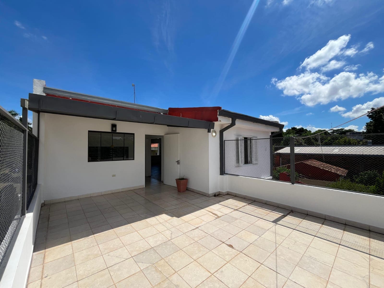 En venta o alquiler gran residencia de 5 dormitorios – barrio vista alegre, foto 5