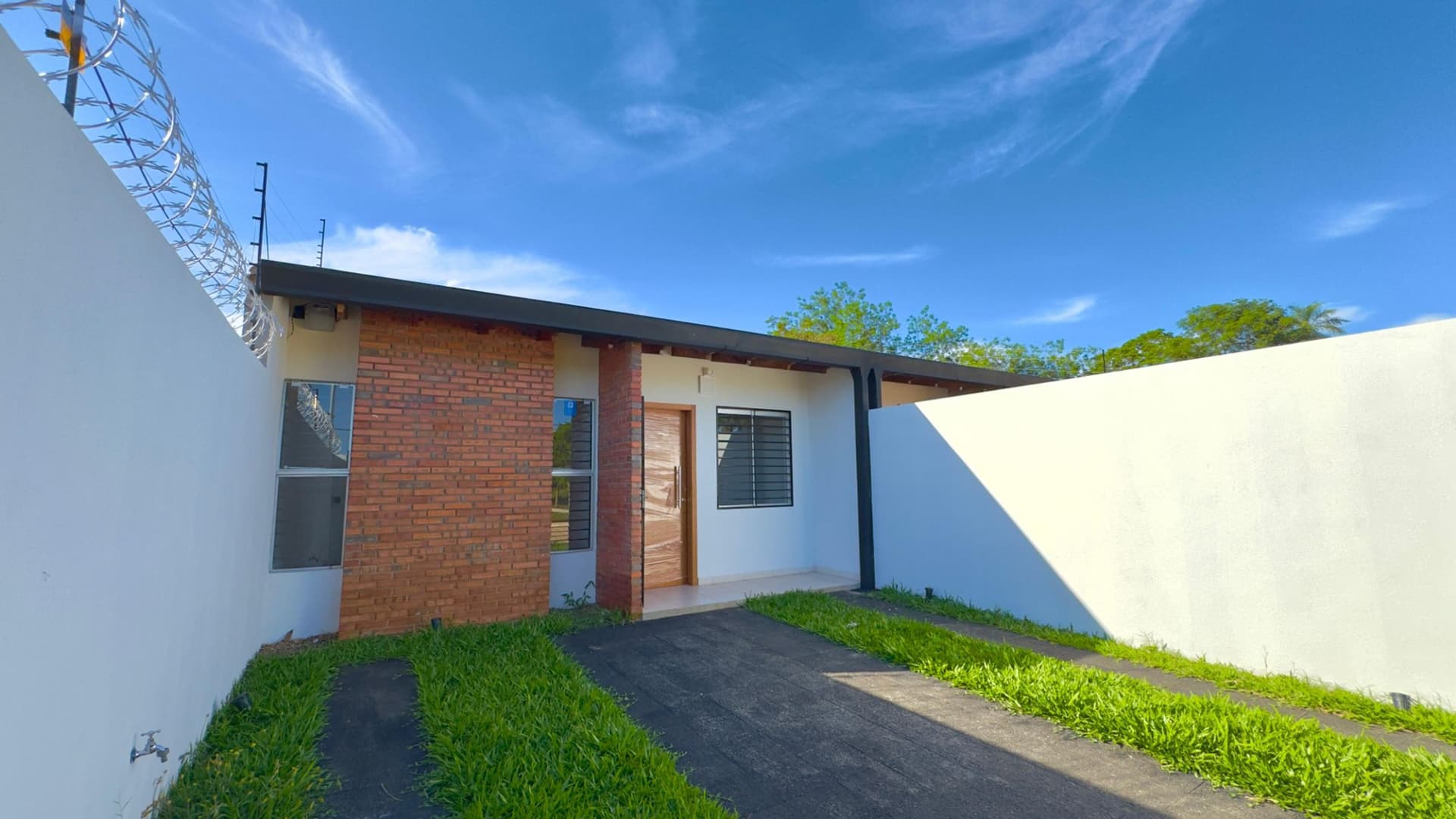 Casa en Venta – Luque, Ruta Luque–Limpio, foto 2