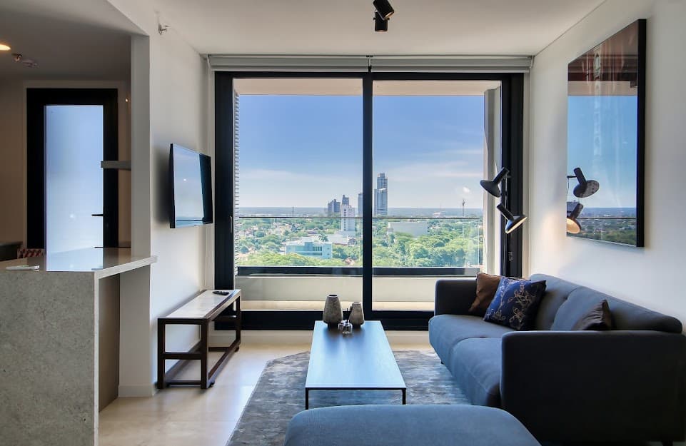 Hermosos Deptos. en Asunción en Venta- Avda. Santísima Trinidad, foto 3