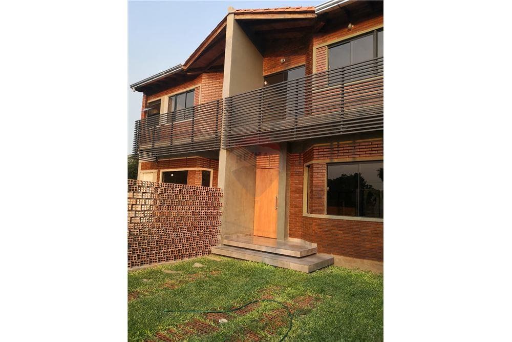 Vendo duplex en San Lorenzo