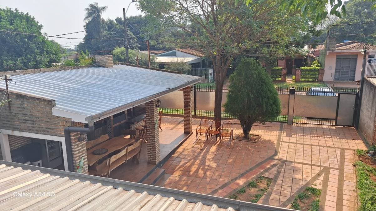 Casa de dos plantas - San Lorenzo, zona Palacio de Justicia, foto 3