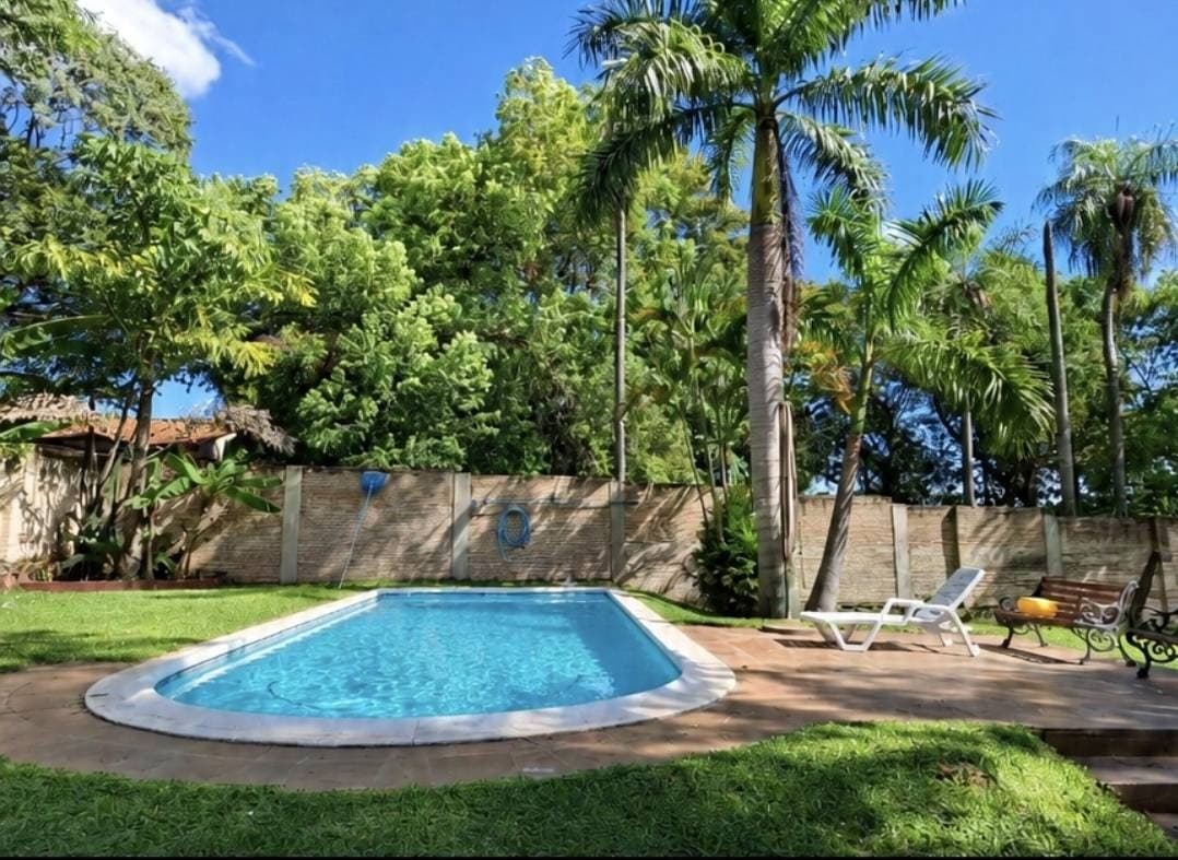 Vendo – casa quinta en San Lorenzo