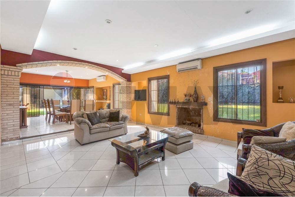 Casa - Venta - Lambaré, Central, Paraguay, foto 2