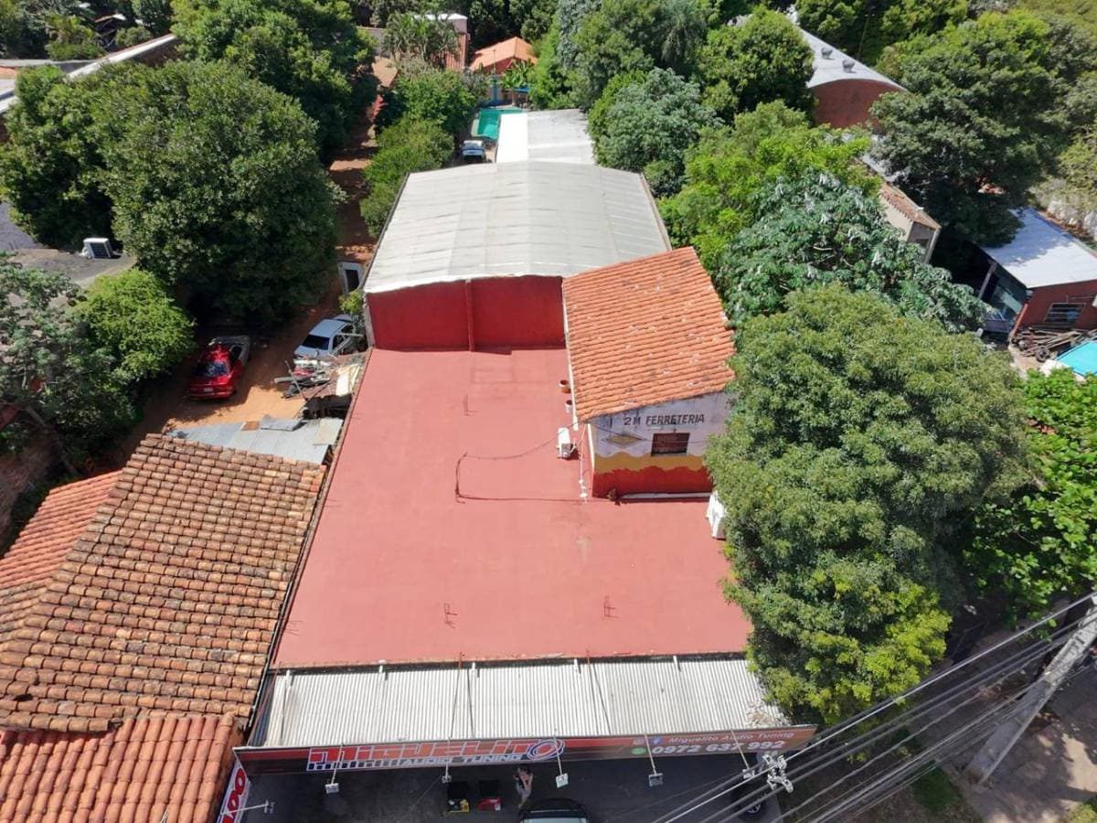 Tinglado con salón comercial en Luque, foto 2