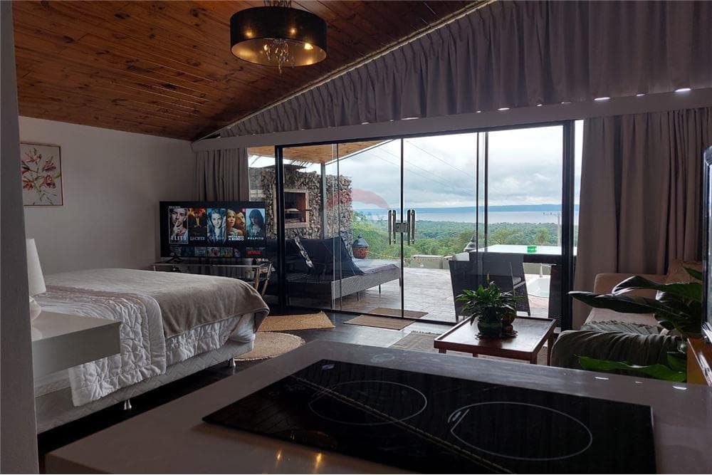 de Cabañas con vista al lago Ypacarai, foto 1
