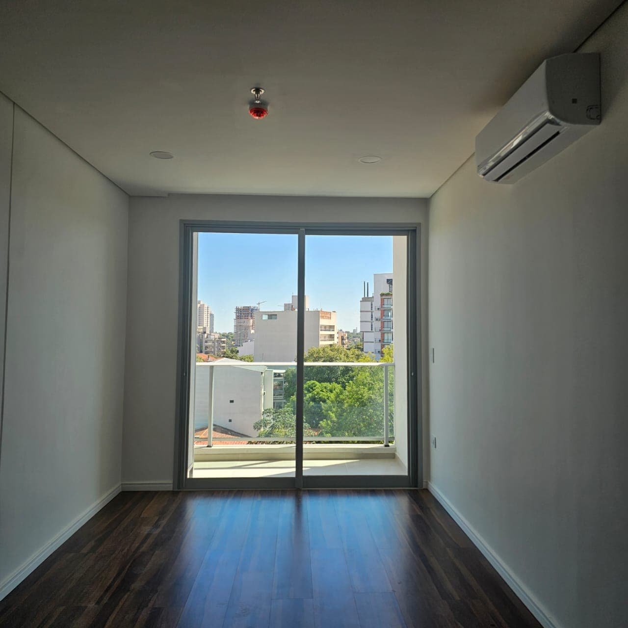 Home palace tower, foto 2