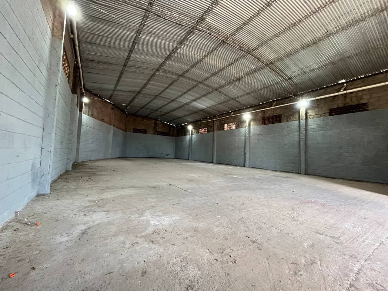 Alquilo Deposito - Tinglado Para Produccion O Logistica En Fernando Zona Abasto